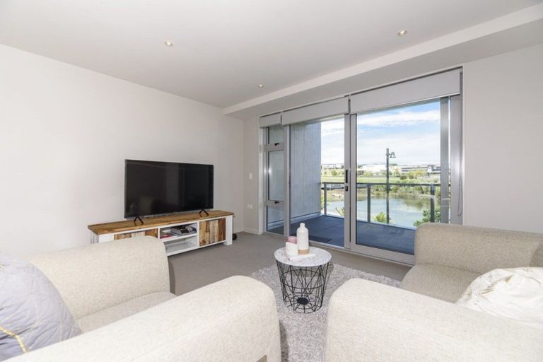 Photo of property in 604/27 Don Mckinnon Drive, Albany, Auckland, 0632