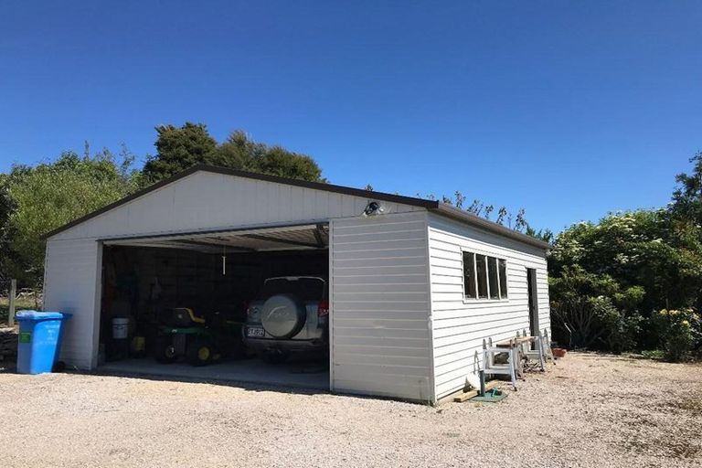 Photo of property in 48 Nyhane Drive, Ligar Bay, Takaka, 7183