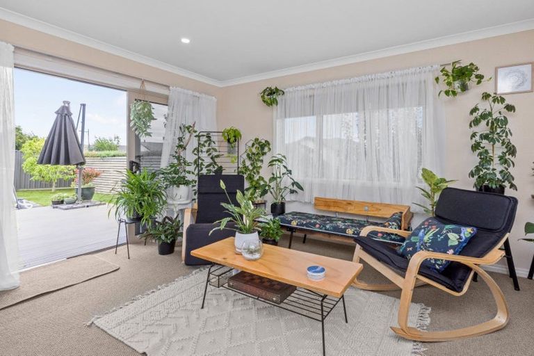 Photo of property in 10 Karoola Place, Havelock North, 4130