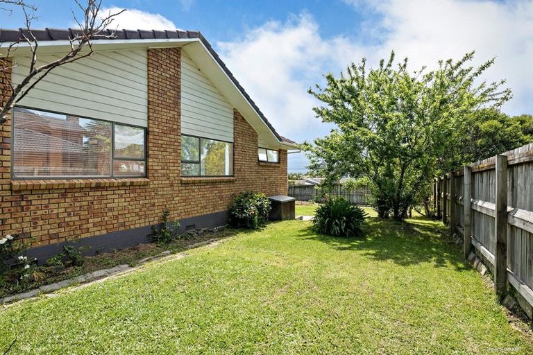 Photo of property in 241 Beach Road, Campbells Bay, Auckland, 0630