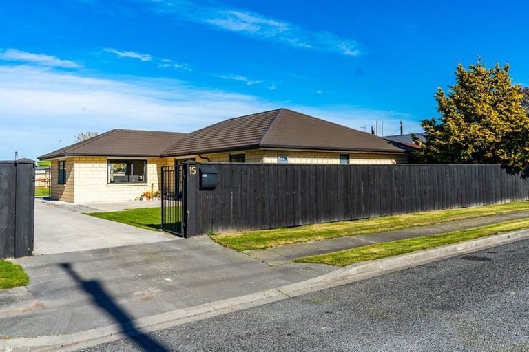 Photo of property in 15 Cam Road, Kaiapoi, 7630