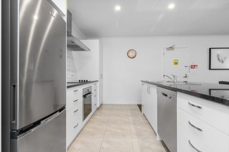 Photo of property in 3/66 Hare Puke Drive, Flagstaff, Hamilton, 3210