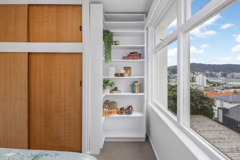 Photo of property in 22/4 Claremont Grove, Mount Victoria, Wellington, 6011