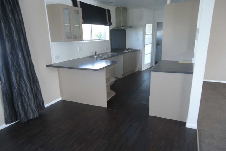 Photo of property in 14 Filmer Place, Melville, Hamilton, 3206