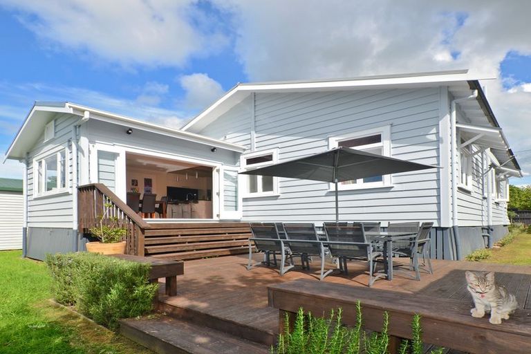 Photo of property in 3 Bernard Street, Avenues, Whangarei, 0110