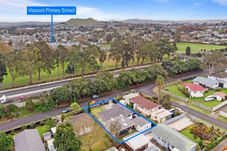 Photo of property in 30 Killington Crescent, Mangere, Auckland, 2022