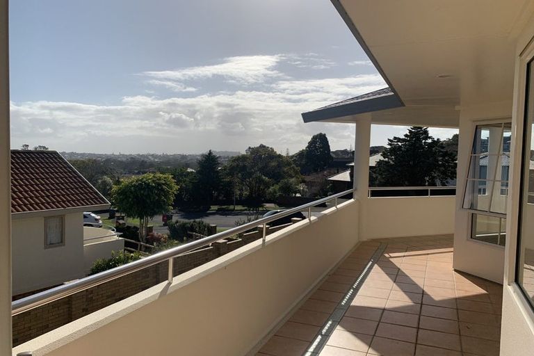 Photo of property in 23 Ramelton Road, Mount Roskill, Auckland, 1041