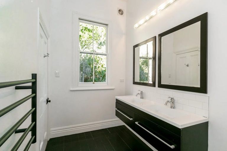 Photo of property in 8 Battery Road, Ahuriri, Napier, 4110