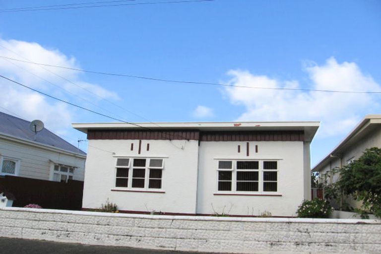 Photo of property in 15 East Street, Petone, Lower Hutt, 5012
