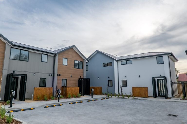 Photo of property in 23 Hargest Crescent, Saint Kilda, Dunedin, 9012