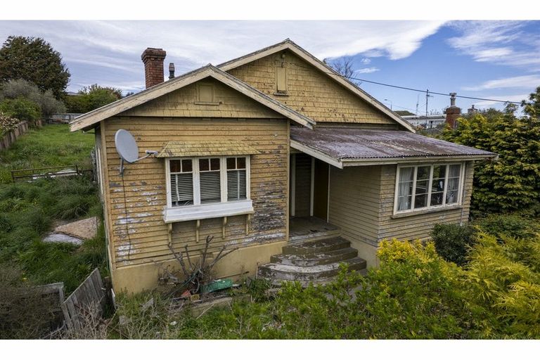 Photo of property in 2 Eversley Street, Waimataitai, Timaru, 7910