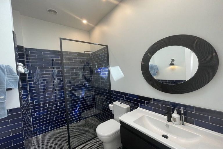 Photo of property in 15 Elizabeth Street, Mount Victoria, Wellington, 6011