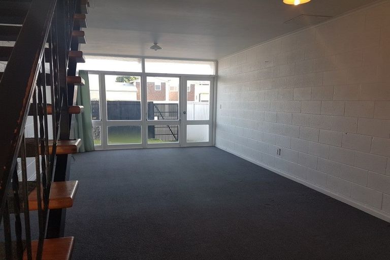 Photo of property in 4/66 Golf Road, Mount Maunganui, 3116