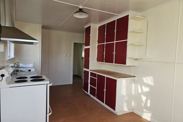 Photo of property in 6 Freyberg Terrace, Waipukurau, 4200