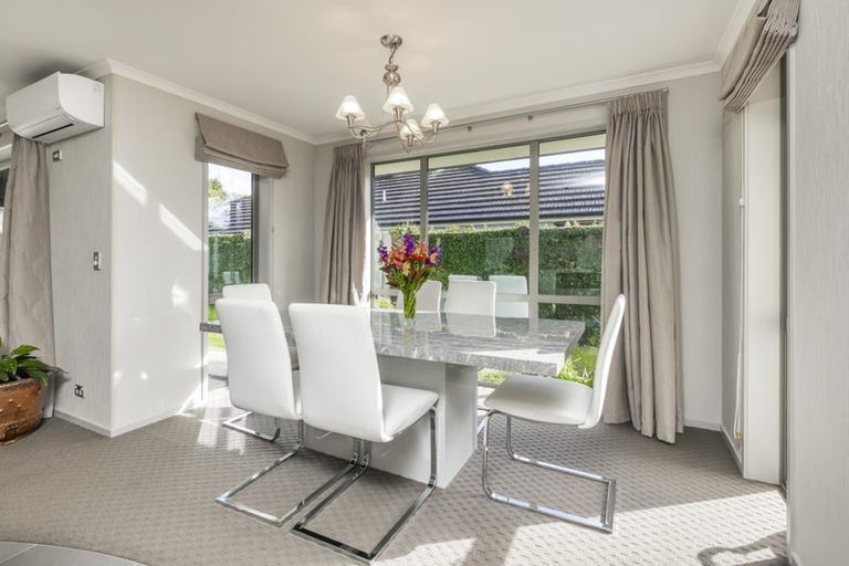 Photo of property in 16 Silkwood Crescent, Karaka, Papakura, 2113