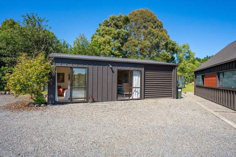 Photo of property in 107 Taylors Road, Otaki, 5583