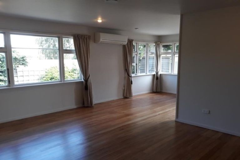 Photo of property in 16 Springs Road, Hornby, Christchurch, 8042