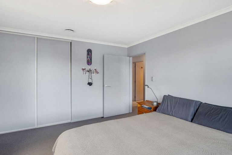 Photo of property in 14 Portchester Street, Aranui, Christchurch, 8061