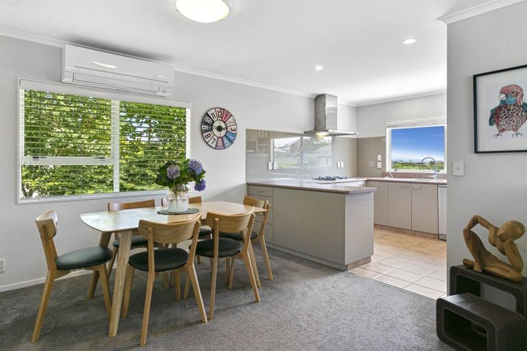 Photo of property in 90 Birch Street, Hilltop, Taupo, 3330