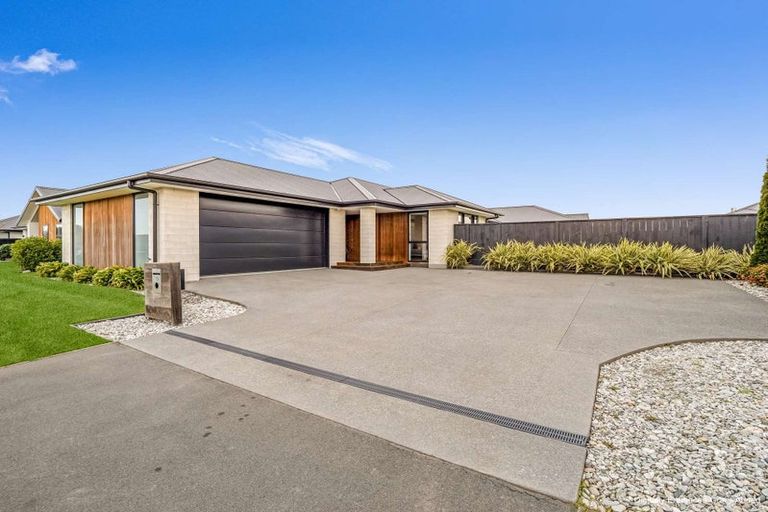 Photo of property in 10 Spirit Terrace, Rolleston, 7615