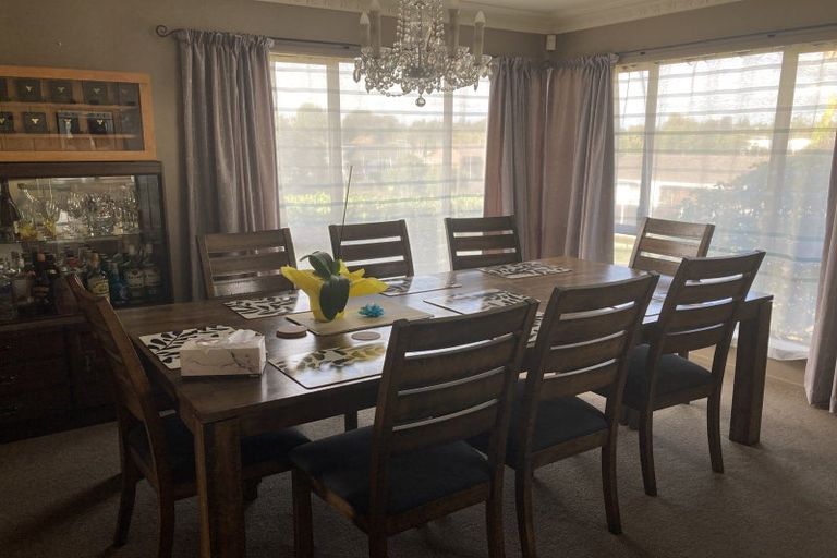 Photo of property in 23 Madill Road, St Andrews, Hamilton, 3200