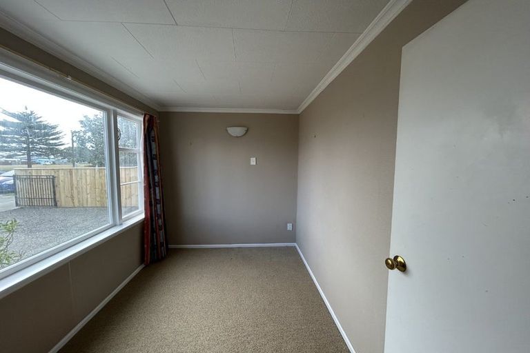 Photo of property in 145 Seabury Avenue, Foxton Beach, Foxton, 4815