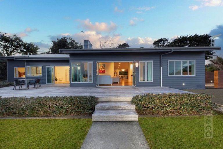 Photo of property in 175 Hanham Road, Kumeu, 0891