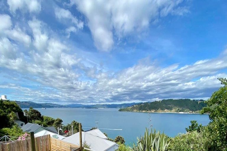 Photo of property in 25 Grafton Road, Roseneath, Wellington, 6011