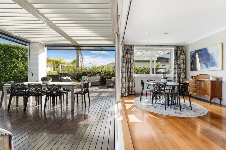 Photo of property in 8 Verley Rise, East Tamaki Heights, Auckland, 2016