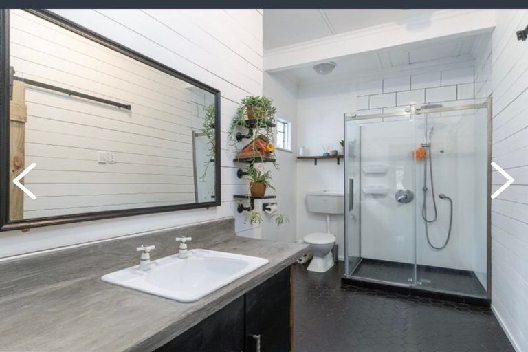 Photo of property in 12 Wallace Street, Featherston, 5710