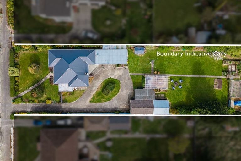 Photo of property in 16 Belt Street, Waimate, 7924