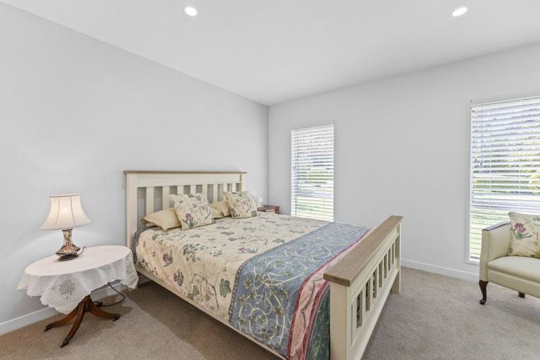 Photo of property in 66 Gillespie Place, Acacia Bay, Taupo, 3385