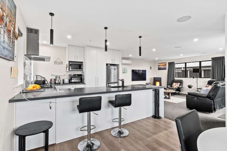 Photo of property in 6 Clegg Street, Woodend, 7610