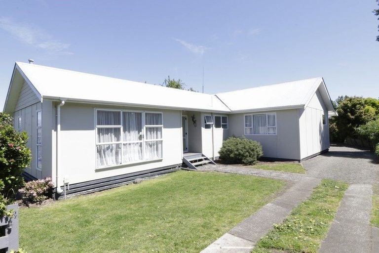 Photo of property in 1a Totara Street, Tawhero, Whanganui, 4501