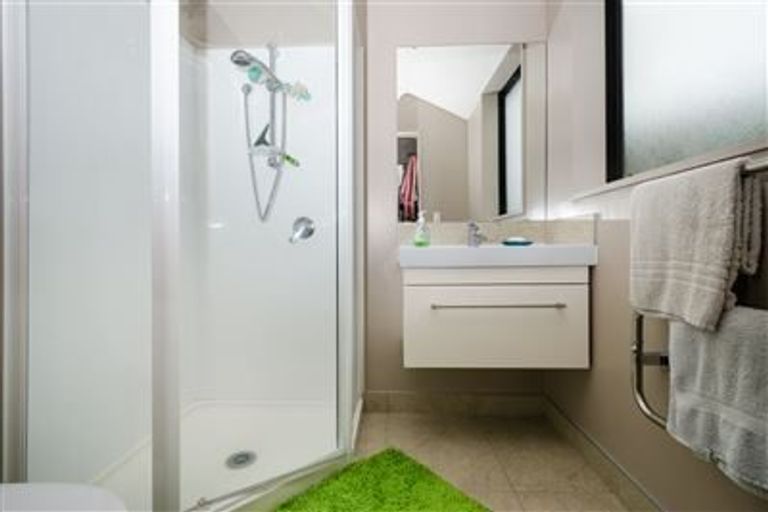 Photo of property in 22 Jezero Drive, Massey, Auckland, 0614