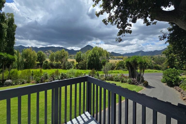 Photo of property in Cotswold Cottage B & B, 46 Maramarahi Road, Thames, 3578