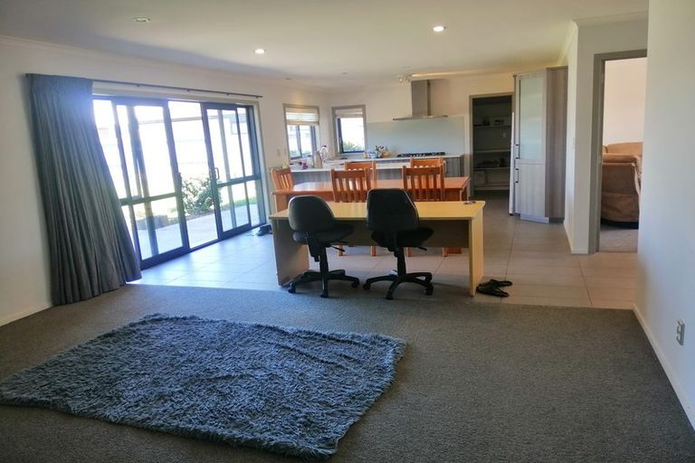 Photo of property in 5 Vanquish Place, Flagstaff, Hamilton, 3210