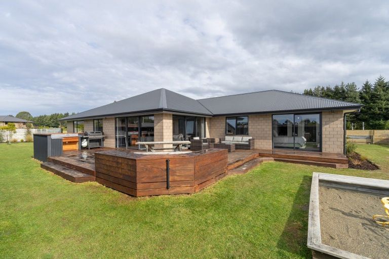Photo of property in 3 Bradley Court, Te Anau, 9679