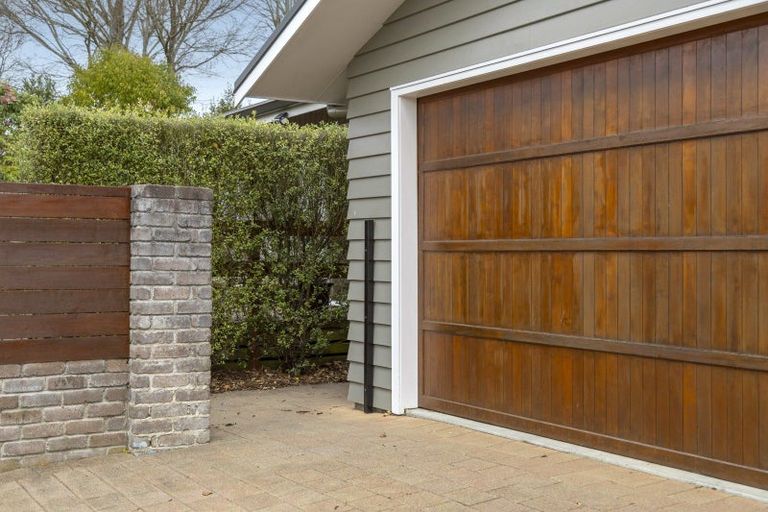 Photo of property in 29 Chesham Avenue, Waipahihi, Taupo, 3330