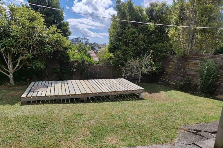 Photo of property in 61 Juniper Road, Sunnynook, Auckland, 0620