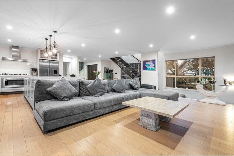 Photo of property in 70 Spencer Street, Remuera, Auckland, 1050