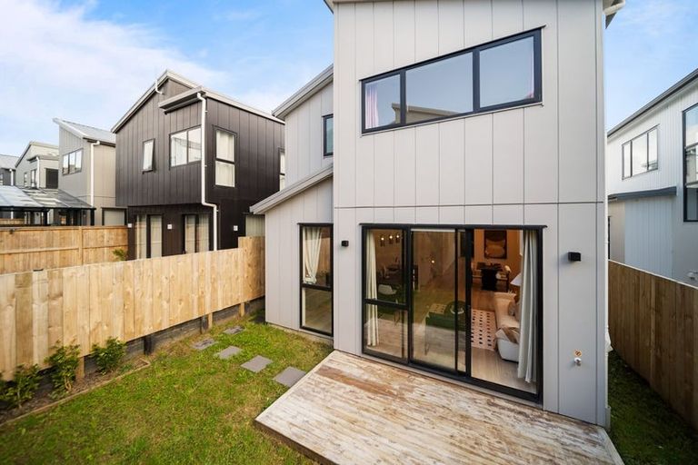 Photo of property in 5 Clara Road, Silverdale, 0932