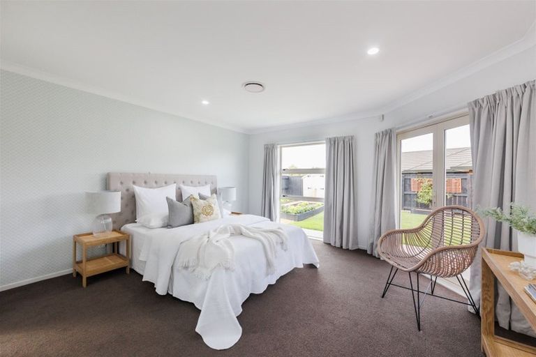 Photo of property in 3 Masefield Terrace, Kelvin Grove, Palmerston North, 4414