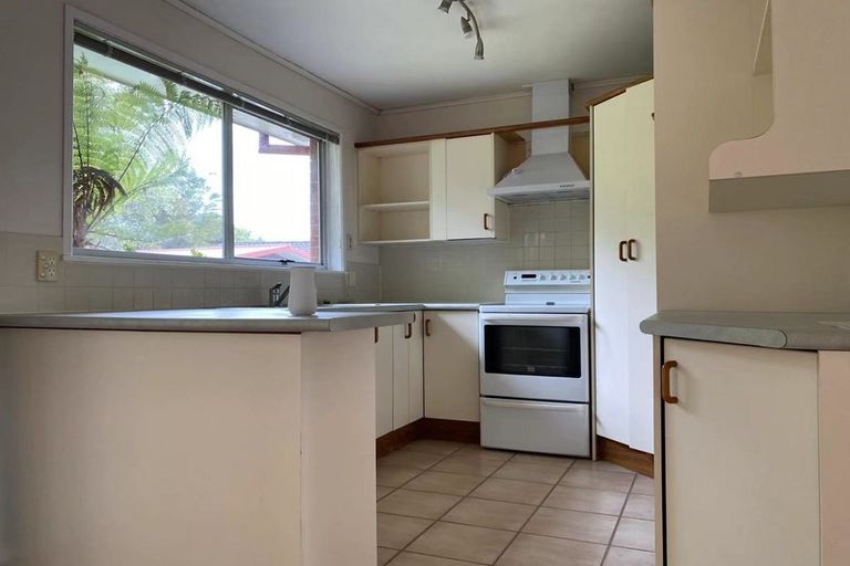 Photo of property in 86 Stredwick Drive, Torbay, Auckland, 0630