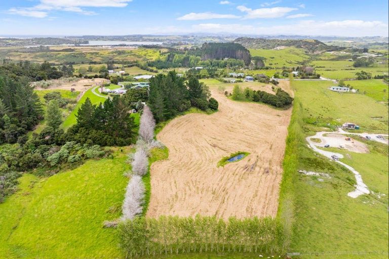 Photo of property in 2206 Cove Road, Mangawhai, 0573