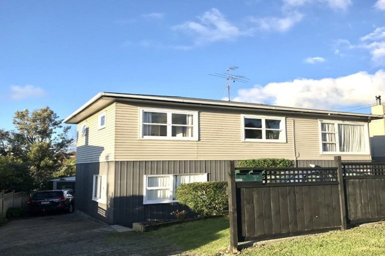 Photo of property in 101 Stanley Road, Glenfield, Auckland, 0629