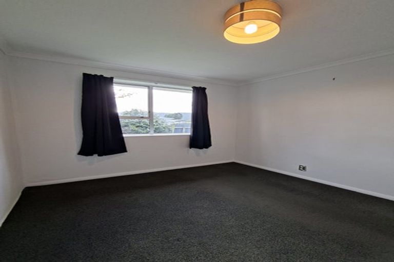 Photo of property in 186d Wellington Road, Wainuiomata, Lower Hutt, 5014