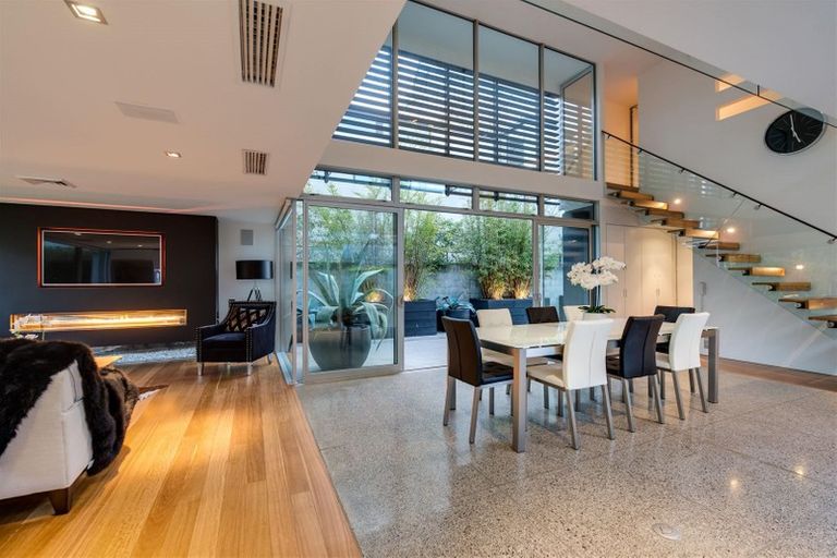 Photo of property in 3 Millbank Lane, Merivale, Christchurch, 8014