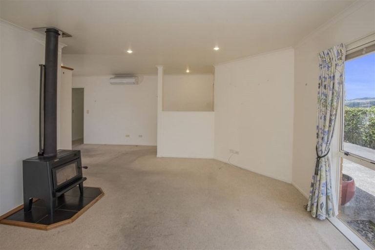 Photo of property in 19 Ridgeway Drive, Te Kamo, Whangarei, 0112