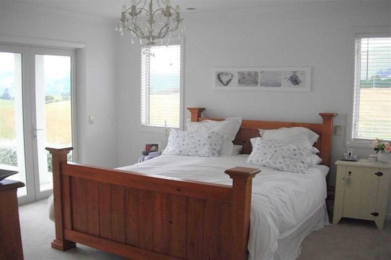 Photo of property in 68 Jeffries Road, Brightwater, 7091